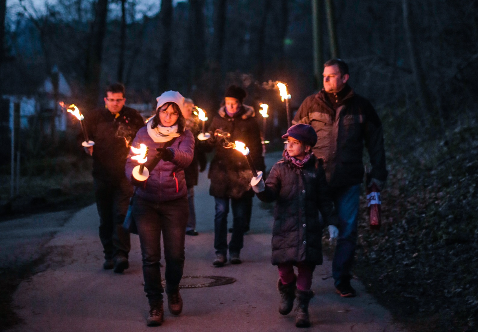 fackelwanderung copyright zweimalzwei fotografie 2400 pixel.jpg